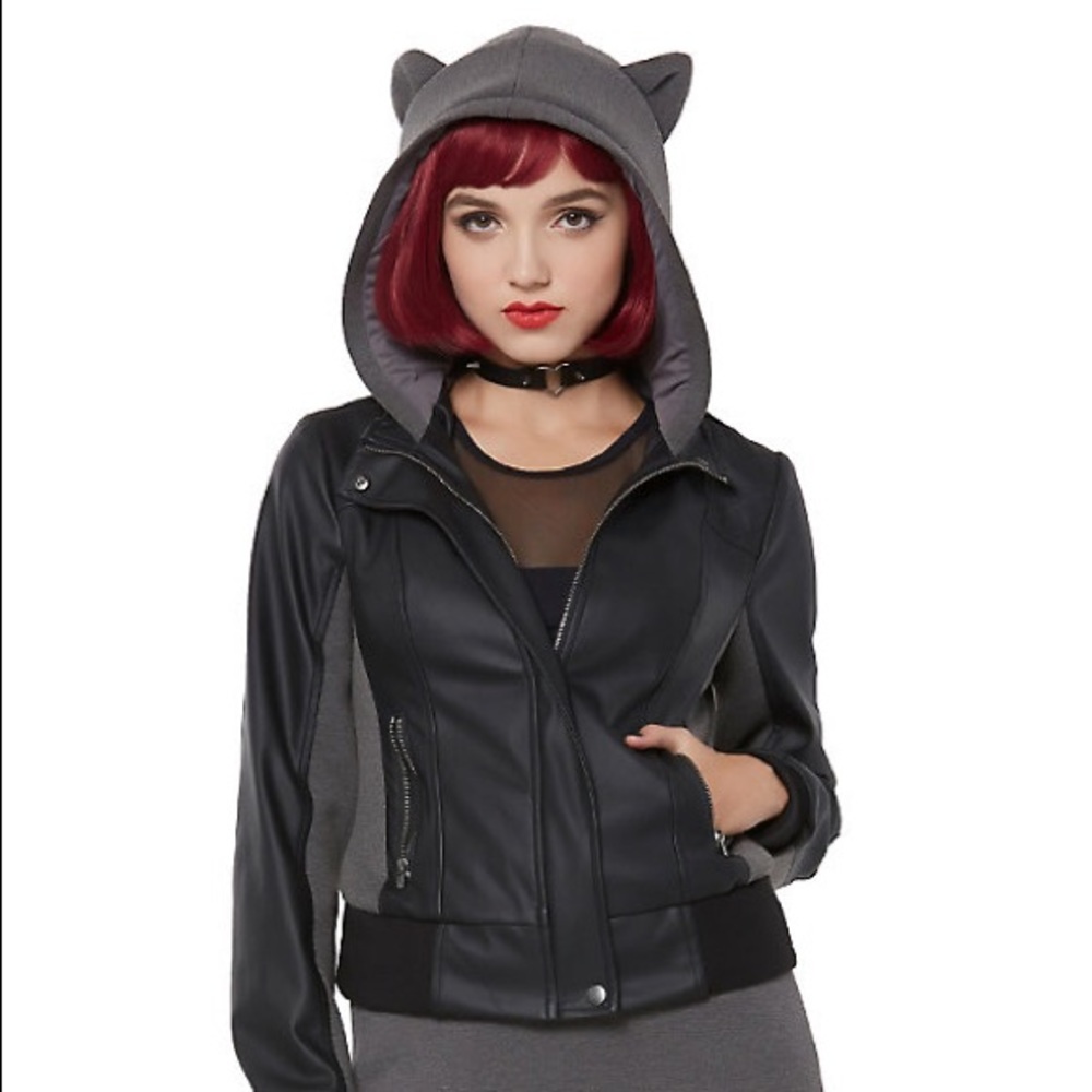 Leather jacket